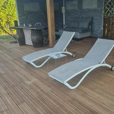 Holiday home Familiale Avec Piscine Et Pool House
